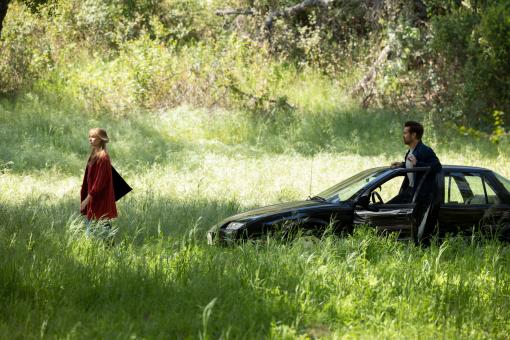 Margot Robbie und Colin Farrell in A BIG BOLD BEAUTIFUL JOURNEY.  © 2025 CTMG, Inc. All Rights Reserved.  