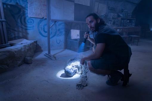 Juan (Pascal Buchsbaum) in Sony Pictures' DIE DREI ??? – TOTENINSEL Foto von: Tomás Correa © Wiedemann und Berg Film GmbH/Deutsche Columbia Pictures Filmproduktion GmbH