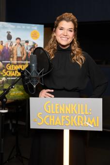 Anke Engelke („Lily“) bei den Sprachaufnahmen für GLENNKILL: EIN SCHAFSKRIMI von  Sony Pictures Entertainment Deutschland GmbH.  Credit: Sebastian Reuter  © 2026 Sony Pictures Entertainment Deutschland GmbH