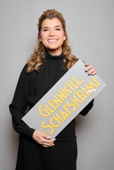 Anke Engelke („Lily“) bei den Sprachaufnahmen für GLENNKILL: EIN SCHAFSKRIMI von  Sony Pictures Entertainment Deutschland GmbH.  Credit: Sebastian Reuter  © 2026 Sony Pictures Entertainment Deutschland GmbH