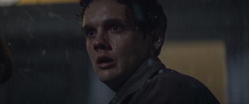 HUNTER DOOHAN als Joseph in Warner Bros. Pictures' und Sony Pictures' EVIL DEAD BURN.   © 2026 Warner Bros. Ent. All Rights Reserved.